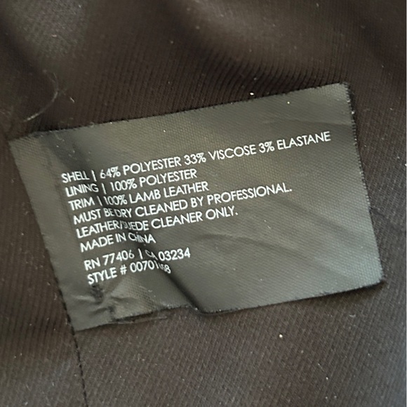 Club Monaco Black Women's Blazer w/ Leather Trim, Size 2 - Picture 8 of 12